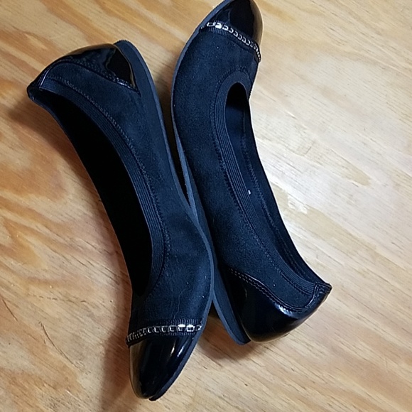 Seychelles black ballet flats faux suede, patent - Picture 5 of 8